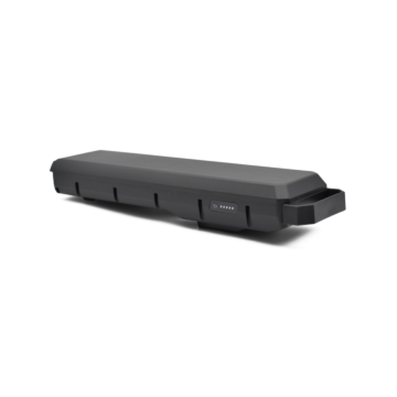 Foto clara de la batería de bicicleta Bosch Powerpack 700 Performance/Active portaequipajes E-Bike Vision. Toda la batería es claramente visible y la foto está tomada desde un ángulo de tres cuartos.