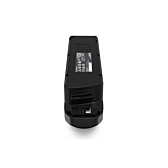 foto del Shimano BT-E6010 36V 11.6Ah desde el frente donde se puede ver la parte inferior de la batería con pegatinas que muestran explicaciones y advertencias