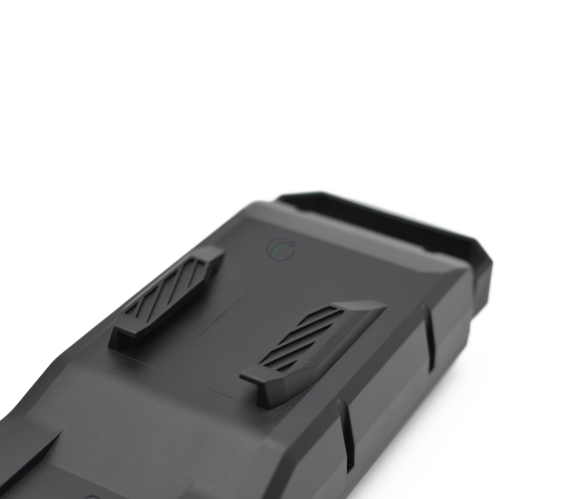 Foto en primer plano de la fijación en la parte inferior de la batería de bicicleta Bosch Powerpack 540 Performance/Active portaequipajes E-Bike Vision.