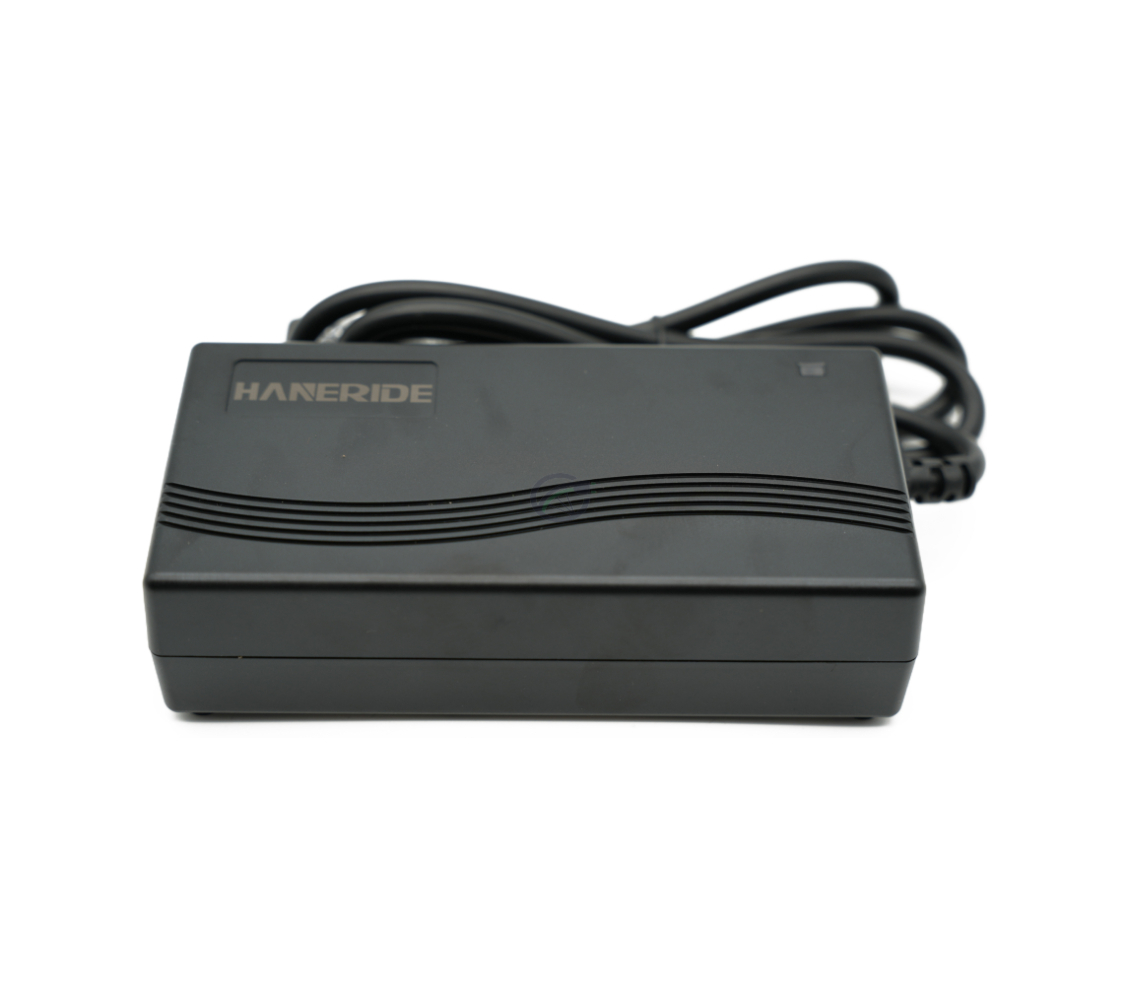 Vista lateral del cargador compatible Gazelle Impulse 42V 3A con conector Rosenberger.
