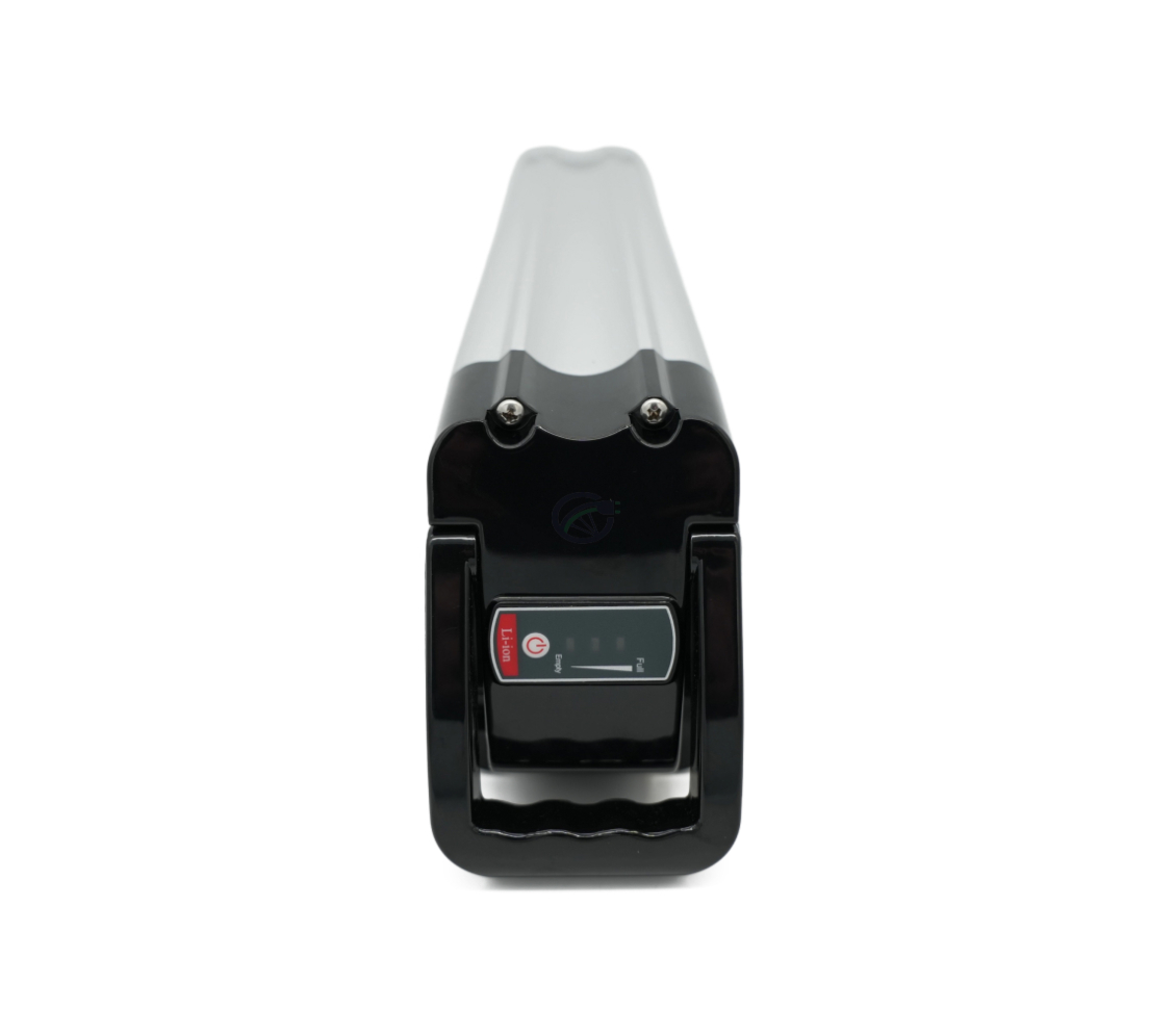 Vista frontal de la Phylion XH370-12J Silverfish 37V 12Ah Compatible donde el indicador LED es claramente visible.